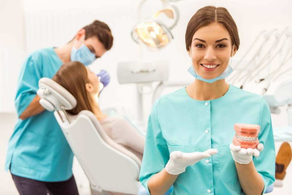 Pharmedio Stomatologia proteza zęby dentysta