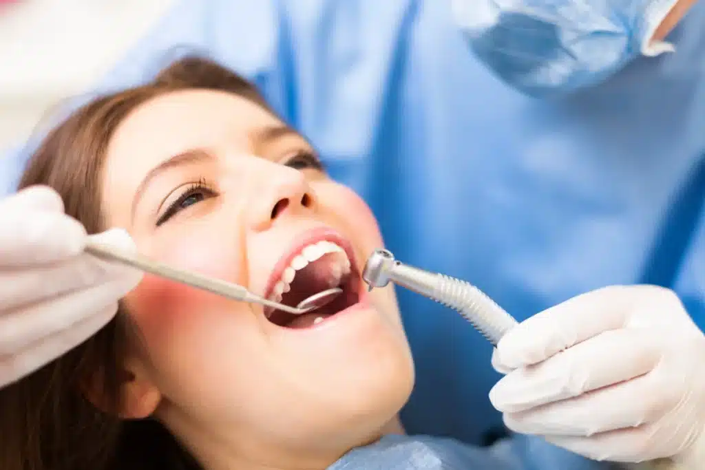 Pharmedio Dentysta Zęby Leczenie