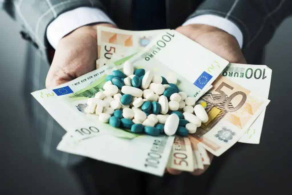 Pharmedio farmakoekonomia cena koszt leczenia pieniądze zapłata